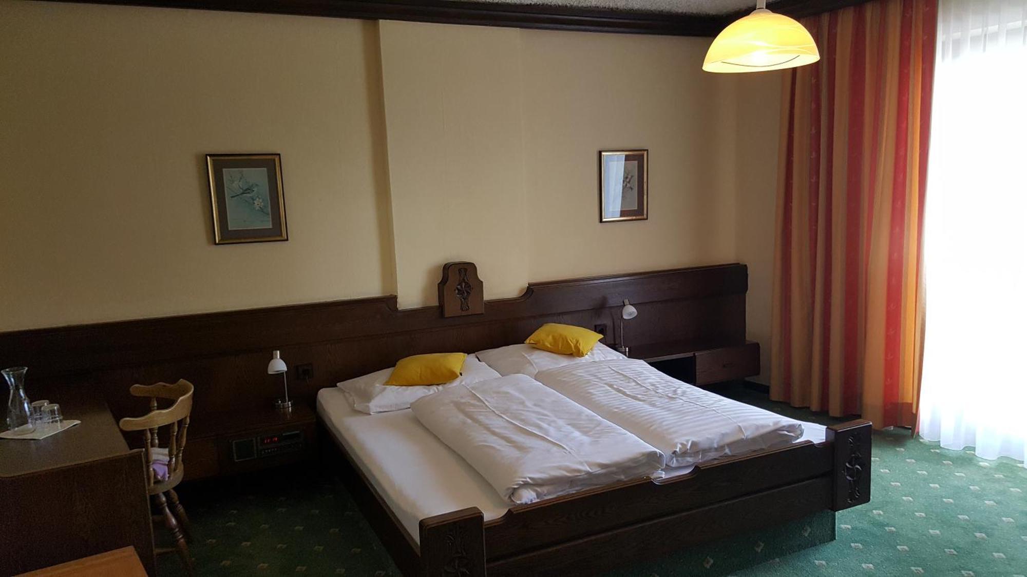 Hotel Kanz Villach Ruang foto