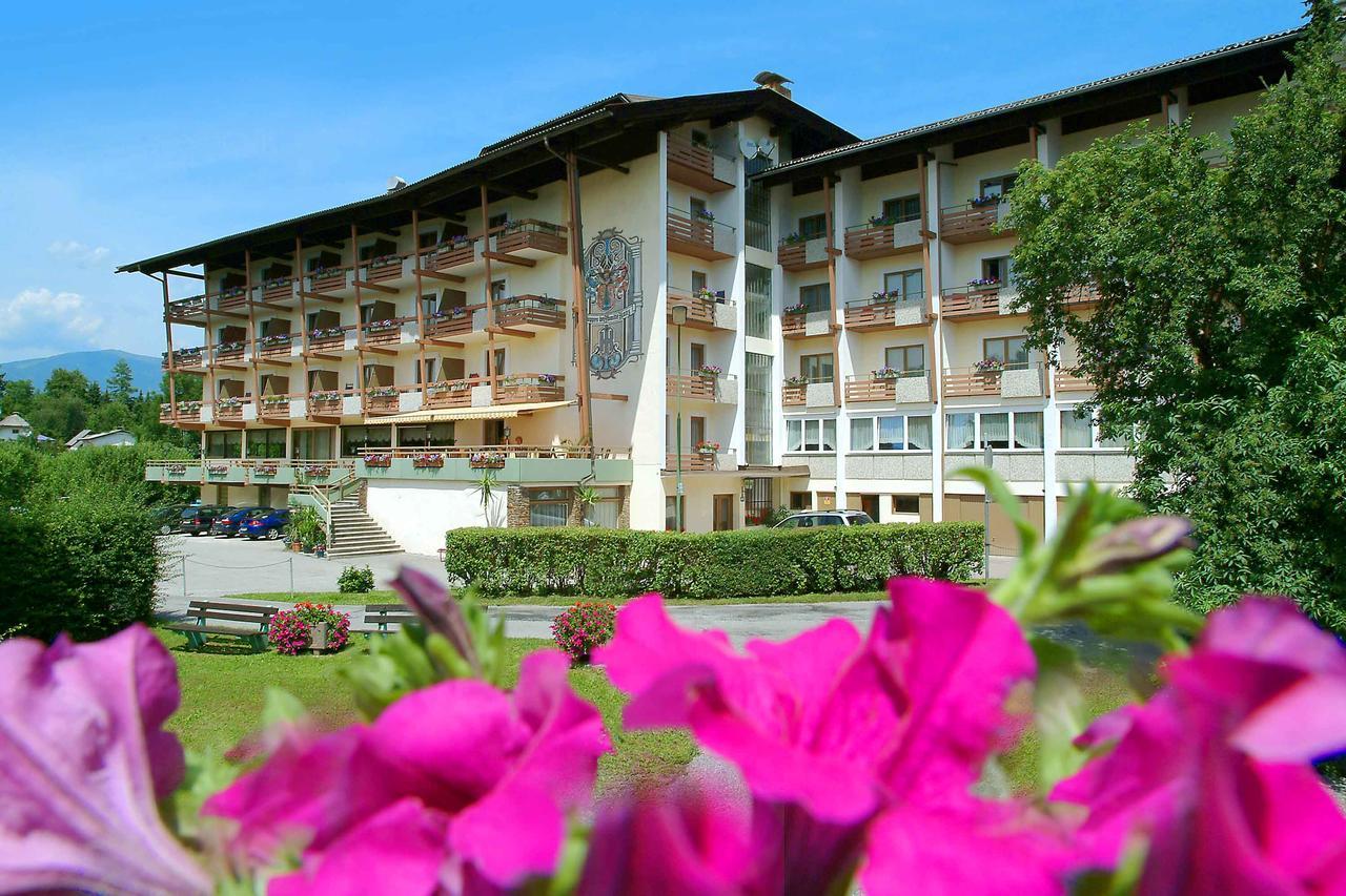 Hotel Kanz Villach Bagian luar foto
