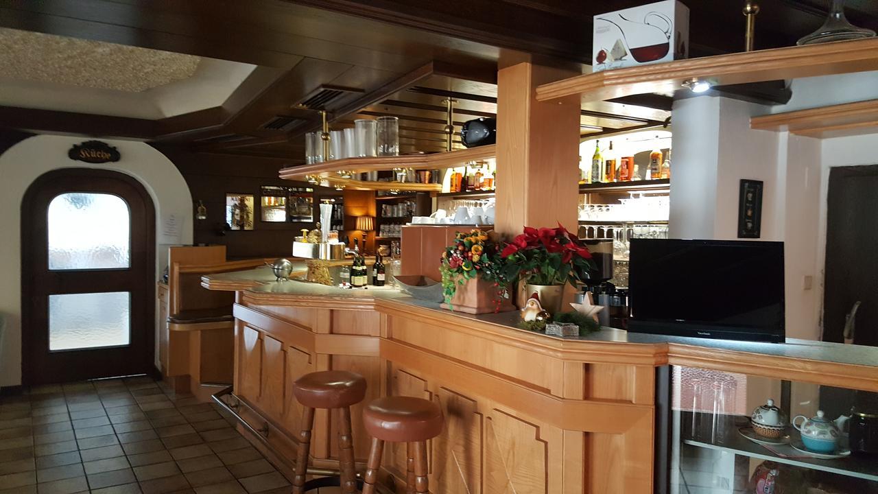 Hotel Kanz Villach Bagian luar foto