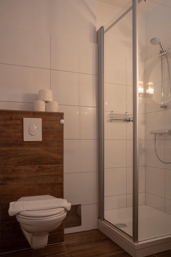 Hotel Kanz Villach Bagian luar foto